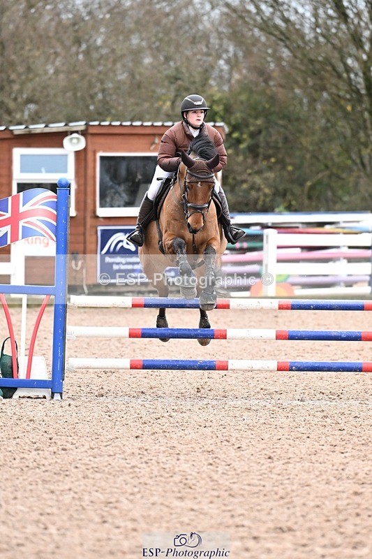 251205-101043-00155 - Cls 2 Snr British Novice and 90cm