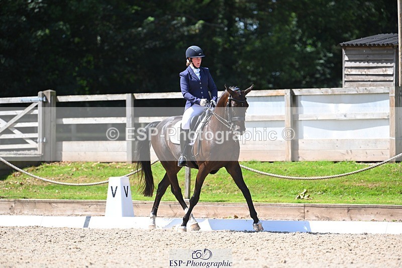 230811-121709-01231 - Cls 4 Adv Medium Silver