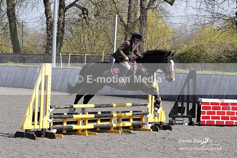 _EST1016 - Bourne Valley Riding Club Winter Showjumping 27/03/22