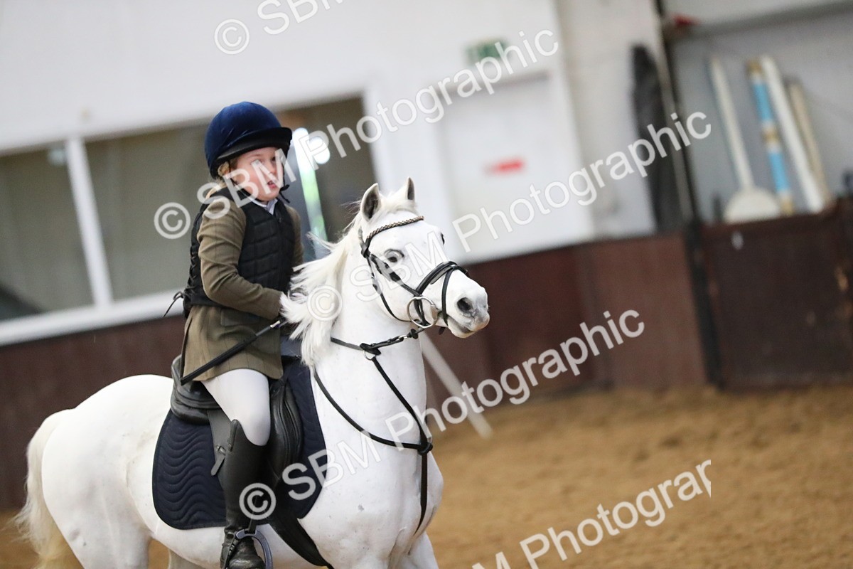 SBM_001095 - Class 3 - Horse & Hound