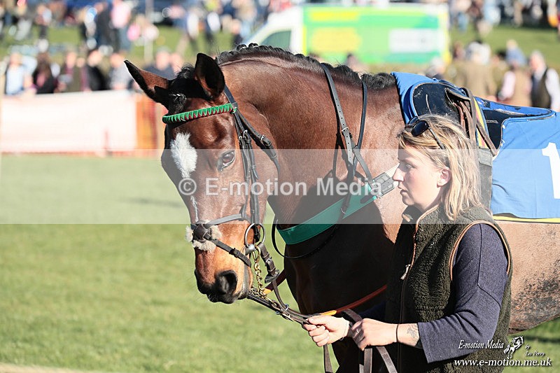 PtP 210326 901 - VWH Cirencester Races 21/03/26