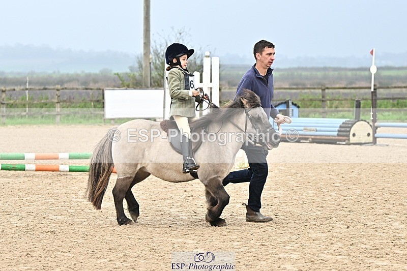 241110-102158-00267 - 40cm Showjumping