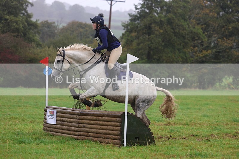 3E7A1542 - Class 3: 70cm Pairs: Half Roll Top