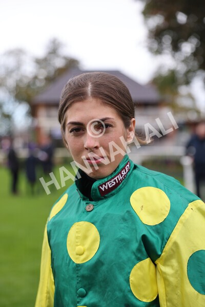 yr07102022r1-60 - Race 1 2.05pm Parsonage Hotel and Cloisters Spa Stakes