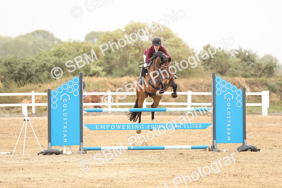 SBM_023964 - Class 6 - Senior Newcomers 1.10m