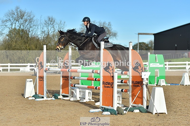 231111A-112034-01621 - Cls 11 Snr 1.05m Open