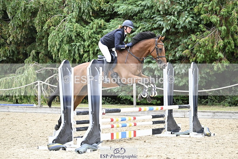 250830A-111028-05788 - Cls 21 British Novice and 90cm Open