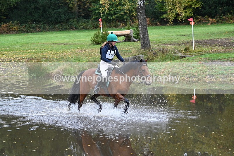 WJ7_3257 - Time 10:47 to 11:11 at the water