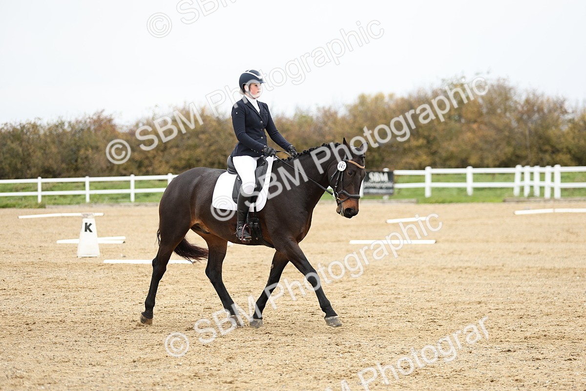 SBM_002982 - Class 8 - Novice 1