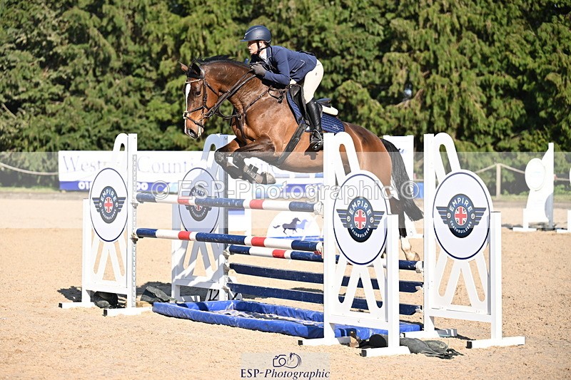 260321A-150443-01046 - 6 Foxhunter 1m 20 Open