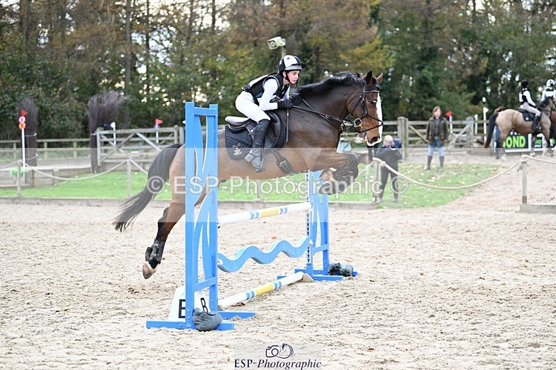 241117-140650-04427 - Cls 3 90-95cm 14.00 to 15.00