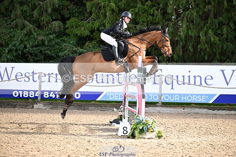 251024A-120607-10233 - C-227-Tarka.Abraham