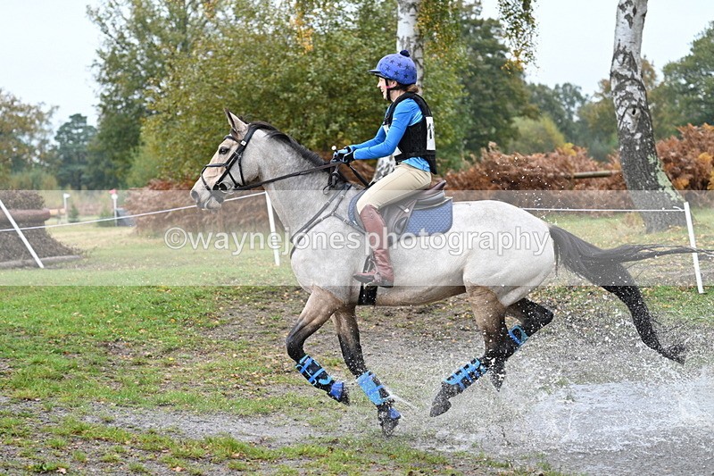 WJ7_1304 - 80cm Cam 2 Water Time 11:29 to 11:46