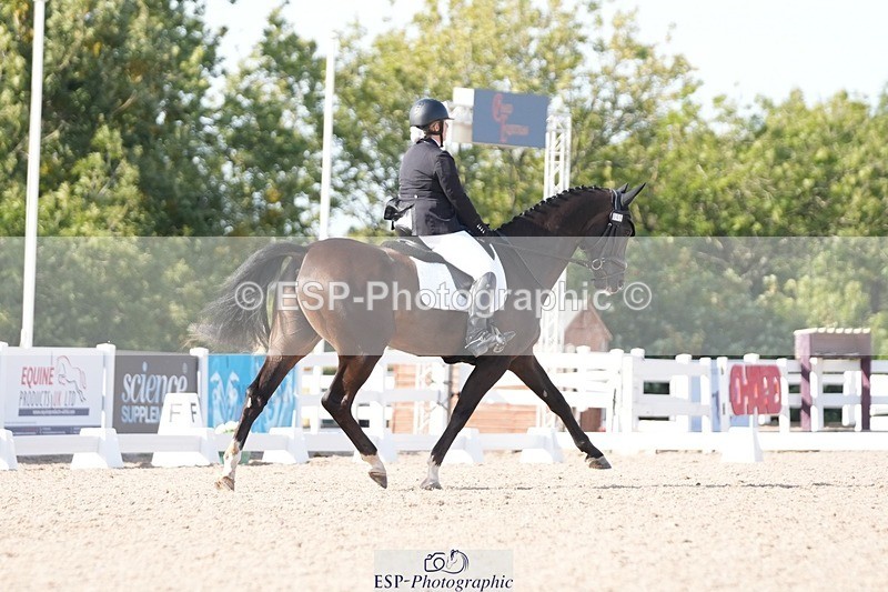 250906-161518-04995 - 049-Laura.ColeGavin.10