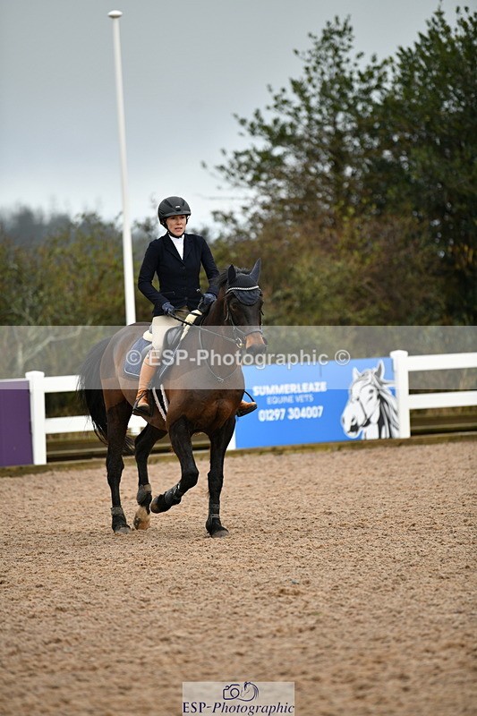 240317A-093718-04768 - Cls 30 85cm National Amateur Quali