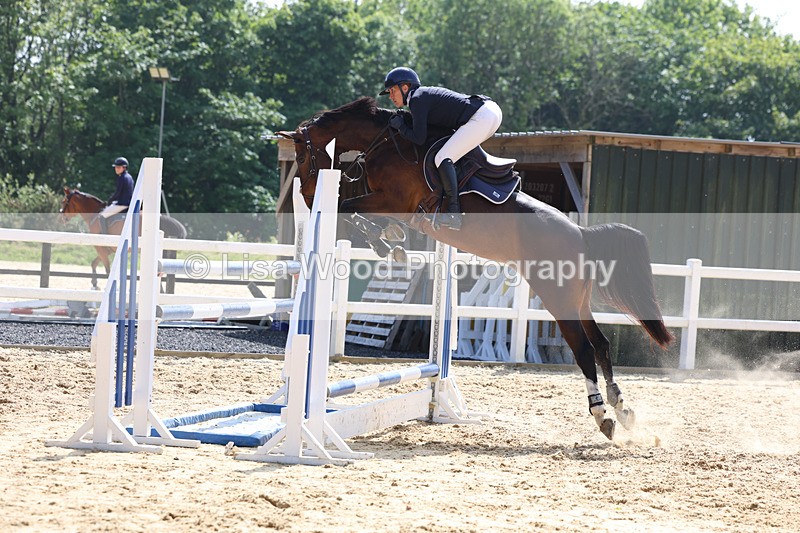 3E7A1342 - Class 14: Senior 1.15m Open