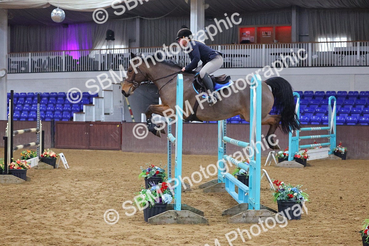 SBM_008892 - Class 22  - Senior Newcomers/ 1.10m Open - First Round (1.10m)