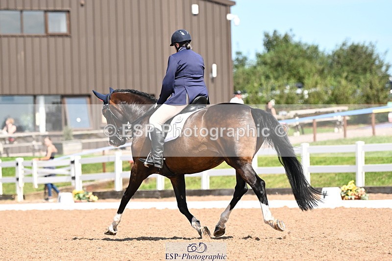 240816A-133226-05089 - 199-Nicola.Seal-Rebel.Heart