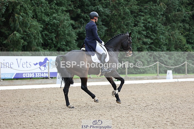 241024-142714-04075 - 226-Matteo.Gallucci-CASTLERICHMOND.WILLIAM