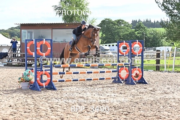 BPP_3490 - CLASS 36 SUN Senior British Novice/ 90cm Open