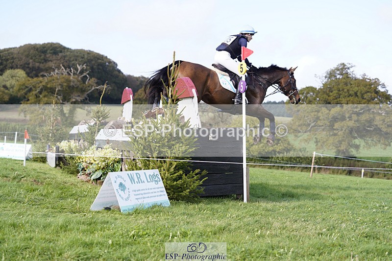 241025-123636-07969 - 105-Bella.Innes.Ker-MBF.KELVIN.DELLA.CACCIA