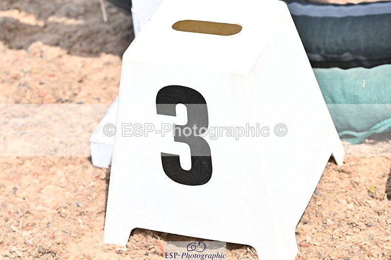 240619A-134605-00332 - Cls 3 Snr 1.05m Open