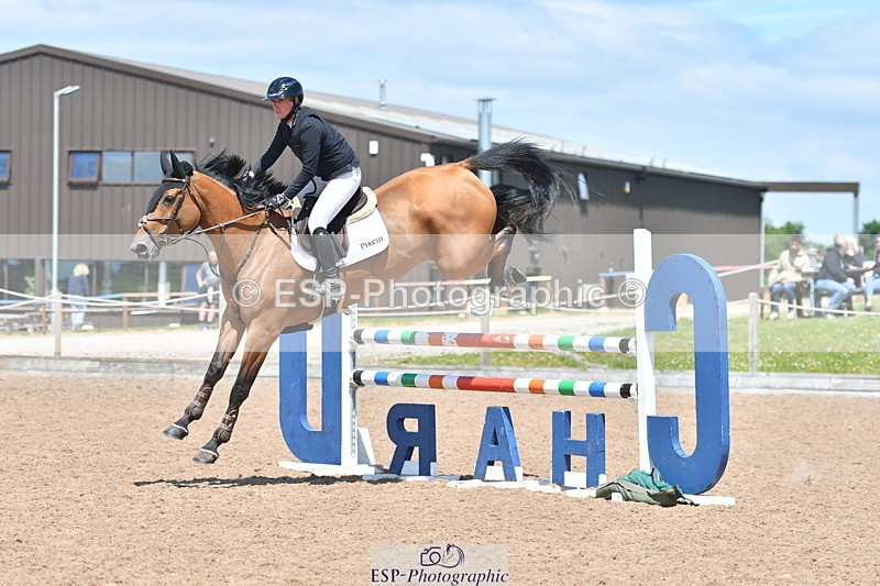 240609A-123335-05222 - Cls 18 Snr Newcomers and 1.10m Open