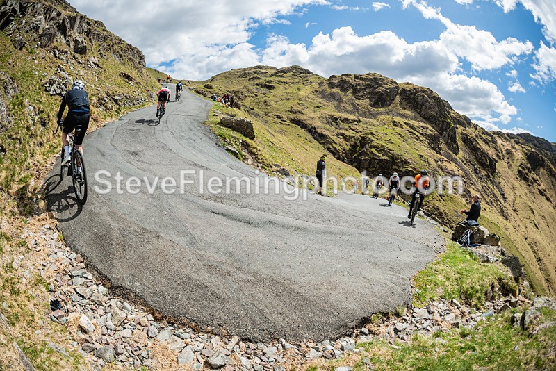 125025 - Hardknott Hairpin 12.00 - 13.00