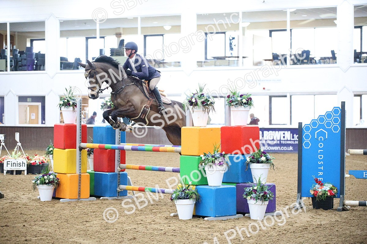 5K7A4172 - Class 3 - Senior Newcomers/ 1.10m Open