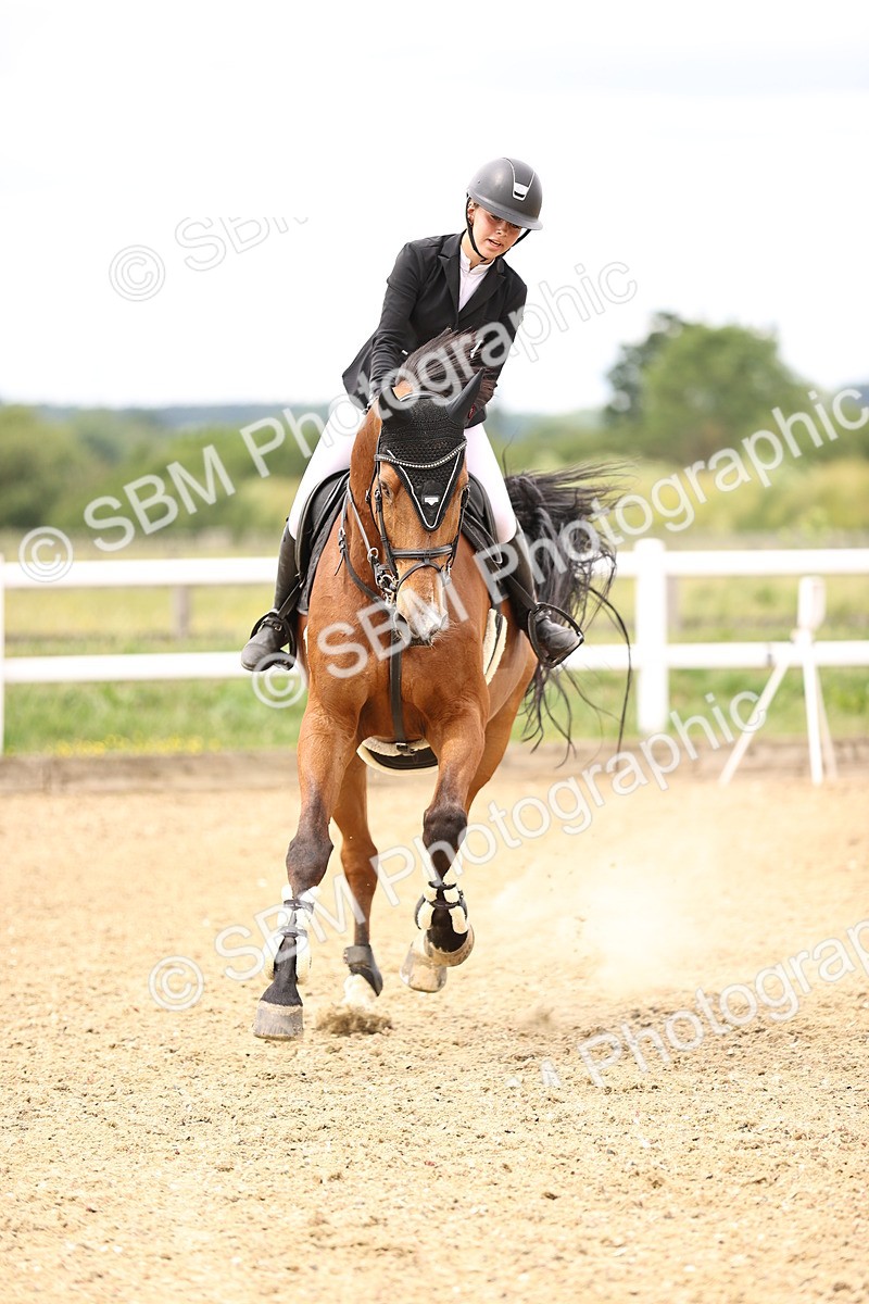 SBM_007427 - Class 18 - Senior 1.05m