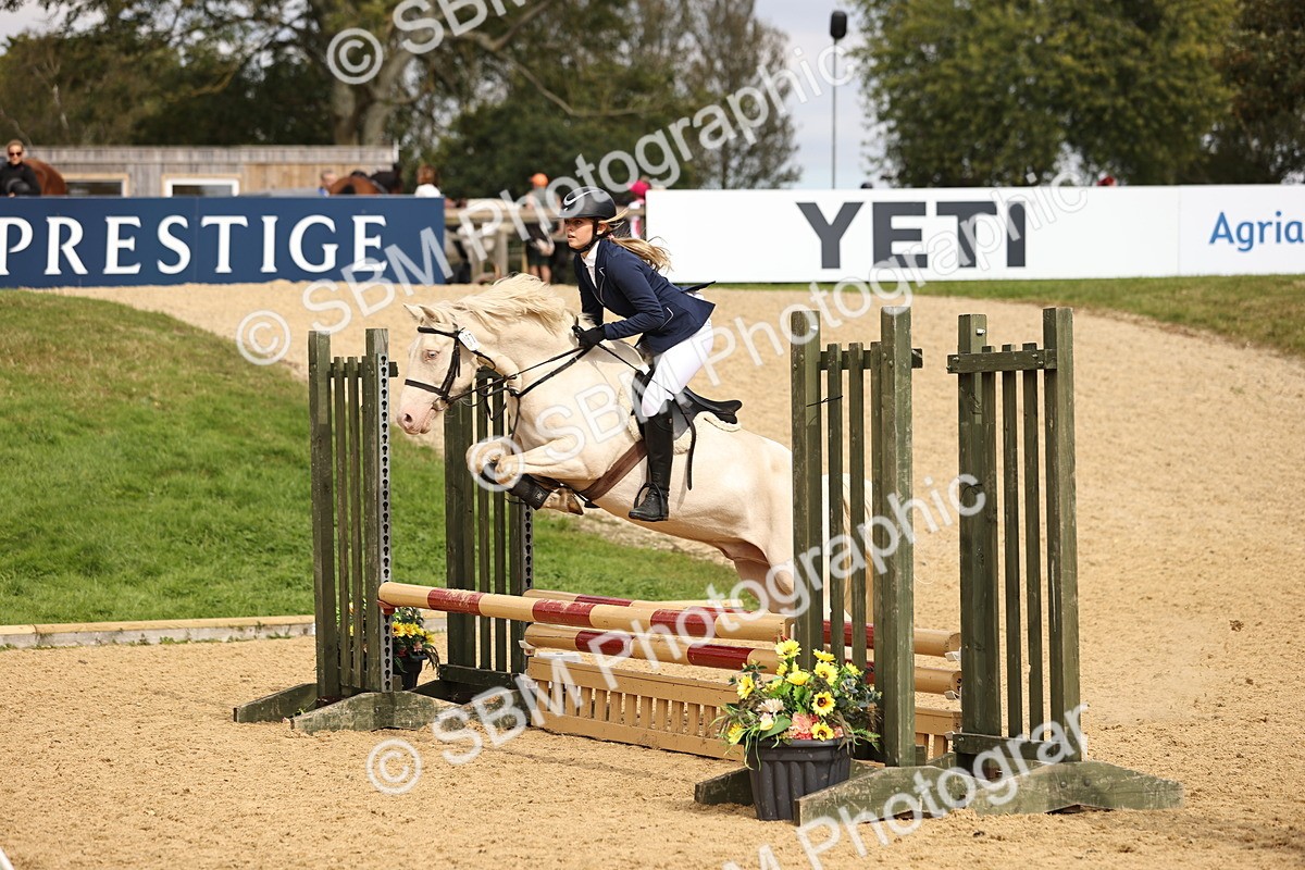 SBM_47629 - J9 - Junior Pony 70cm Championship