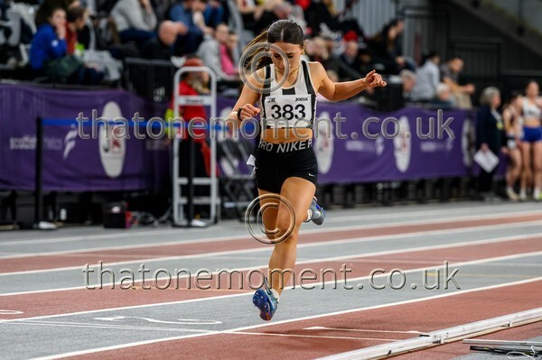 SenInd26-916885 - Track Female Set One