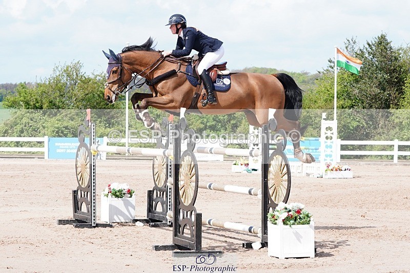 250427-111720-16170 - Cls 4 - 2 Star Small Tour