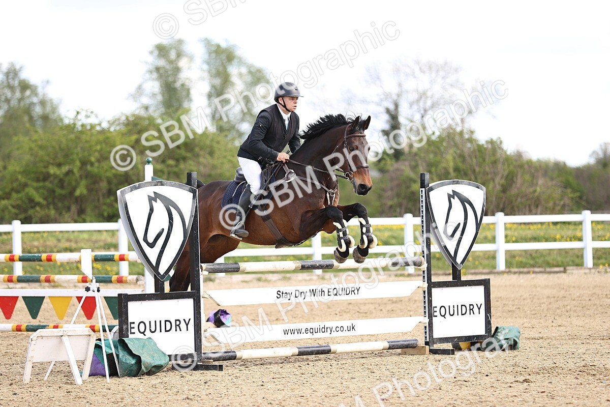 SBM_003490 - Class 16 - Senior Discovery - 1.00m