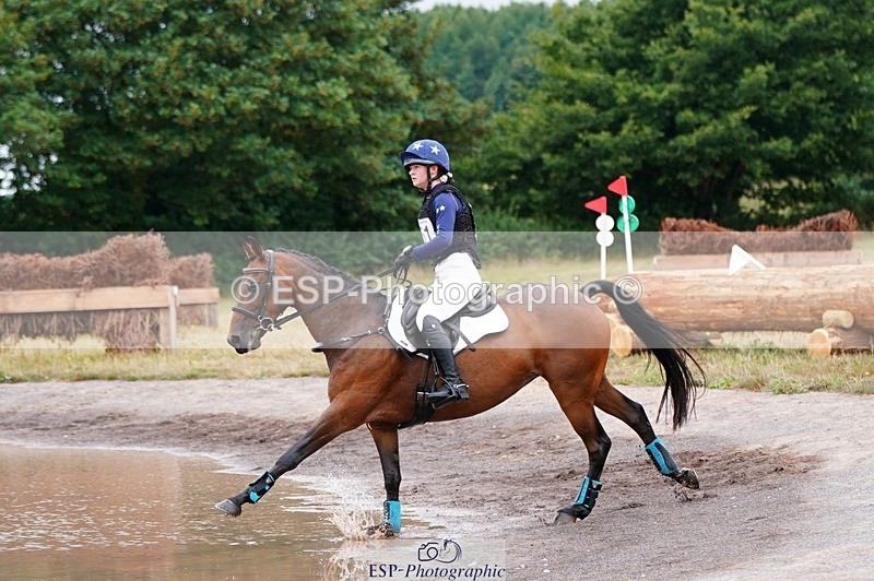 250803A-103250-10245 - K-451-Mae.Jackson-SWEET.RIOT