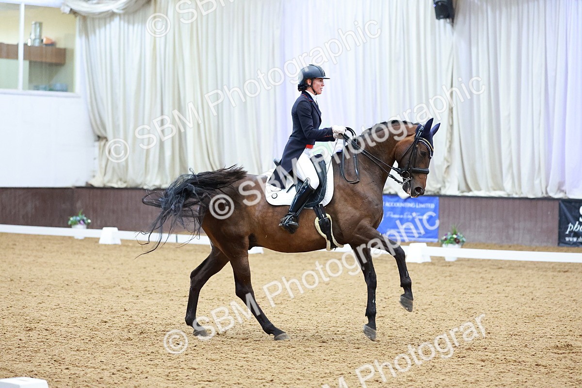 SBM_007979 - Class 9 - FEI INT II - 16.54.17.57