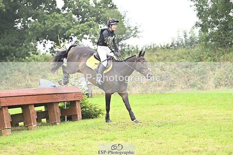 240901A-132254-08638 - 323-Bethany.Hull-CARRICK.DIAMOND.OLIVER