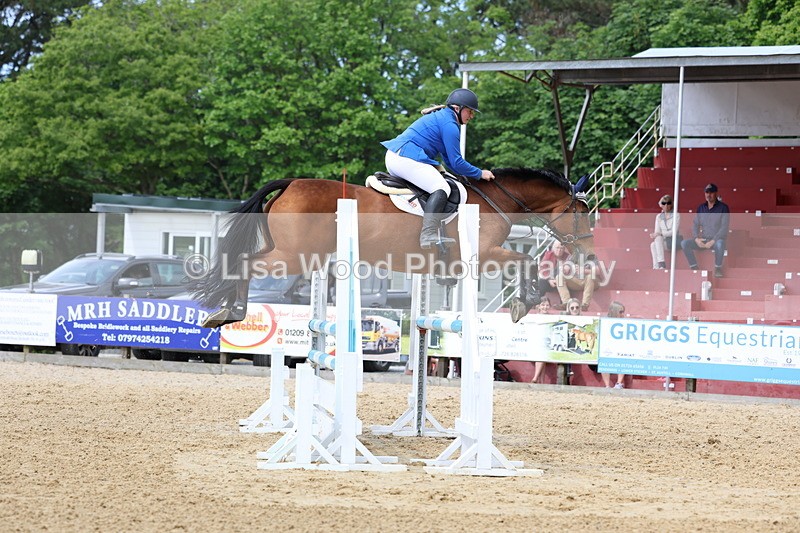 3E7A7327 - Class 7: Senior Newcomers/1.10m open