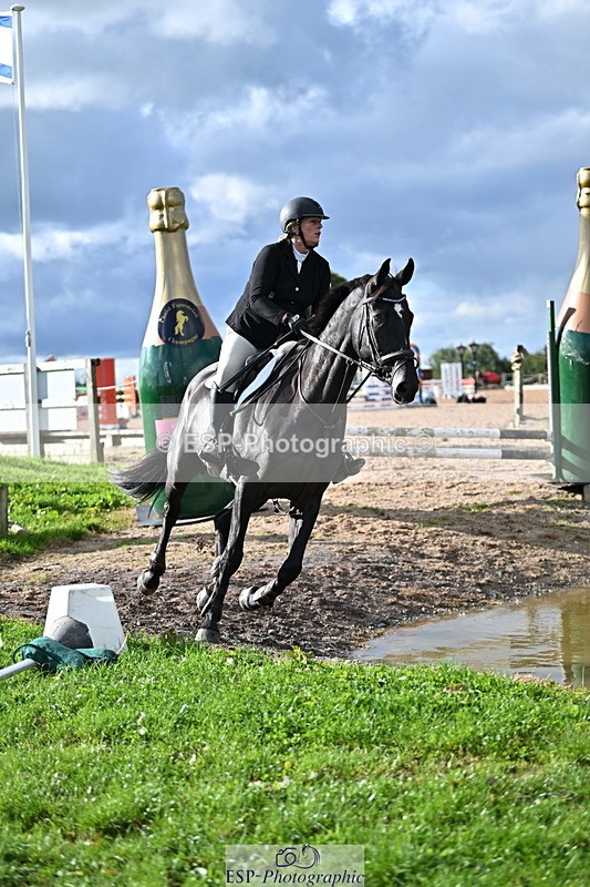 240912A-170456-02686 - Cls 7 Snr 90cm Open Speed Derby