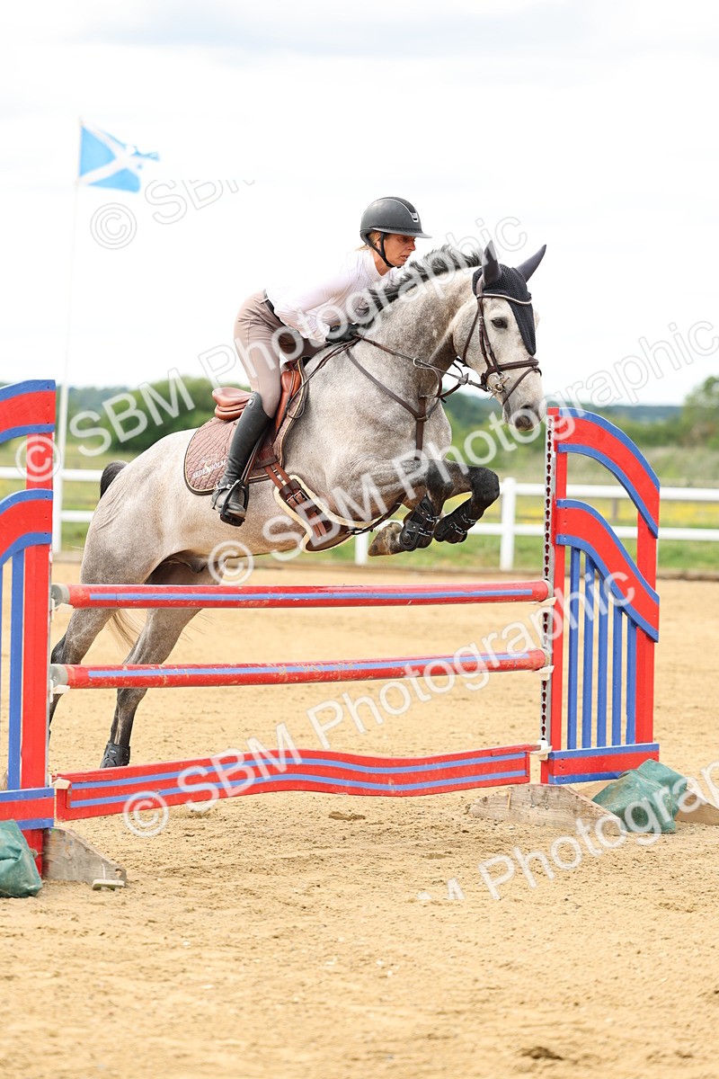 SBM_006251 - Class 19 - Senior Newcomers - 1.10m