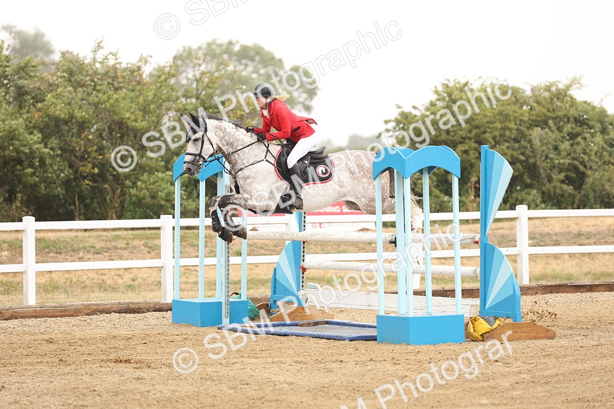SBM_024076 - Class 6 - Senior Newcomers 1.10m