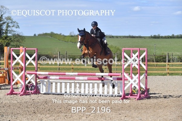 BPP_2196 - CLASS 22 SUN Senior BritiNovice/ 90cm Open