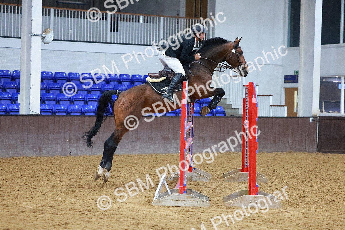 SBM_002201 - Class 5 - Senior Foxhunter 1.20m