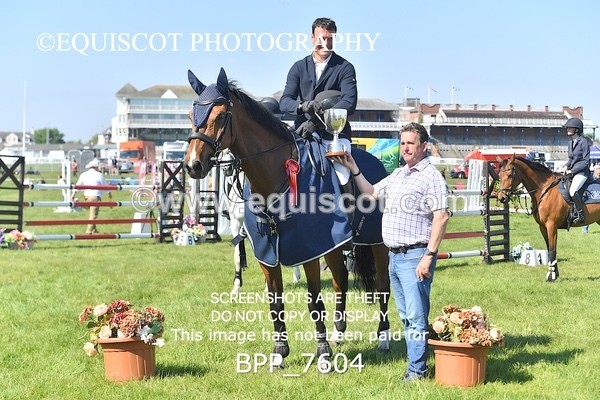 BPP_7604 - CLASS 5 ScottiBranch Outdoor Open Championship Inc The Wright , Johnston & Mackenzie LLP RHS Young M