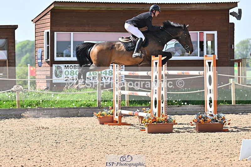 240509A-144018-02498 - Cls 11 National 1.40m Open