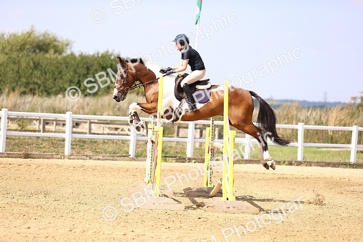 SBM_006632 - Class 12 - Amateur Championship Qualifier 1.05m