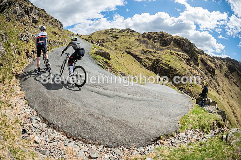 124921 - Hardknott Hairpin 12.00 - 13.00