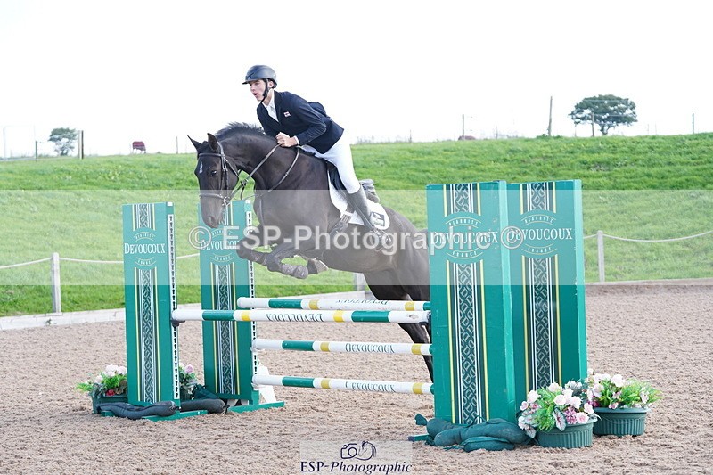 241005A-094954-04338 - SAT Cls 8 Snr British Novice & 90cm Open