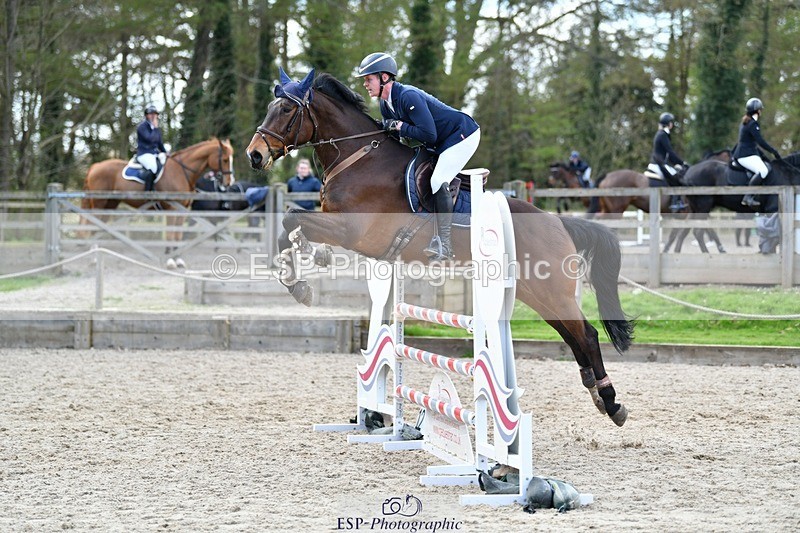 240324-124015-02625 - Cls 9 Snr 1.05m Open