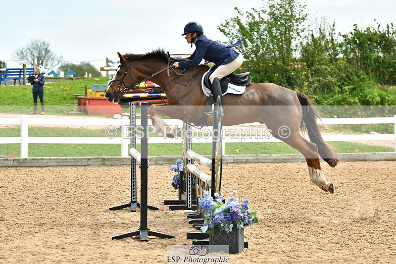 230504A-131755-01846 - Cls 4 95cm Amateur Quali